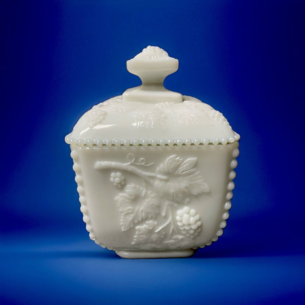 Vintage WESTMORELAND Beaded White Milk Glass Candy Dish Grape Vine